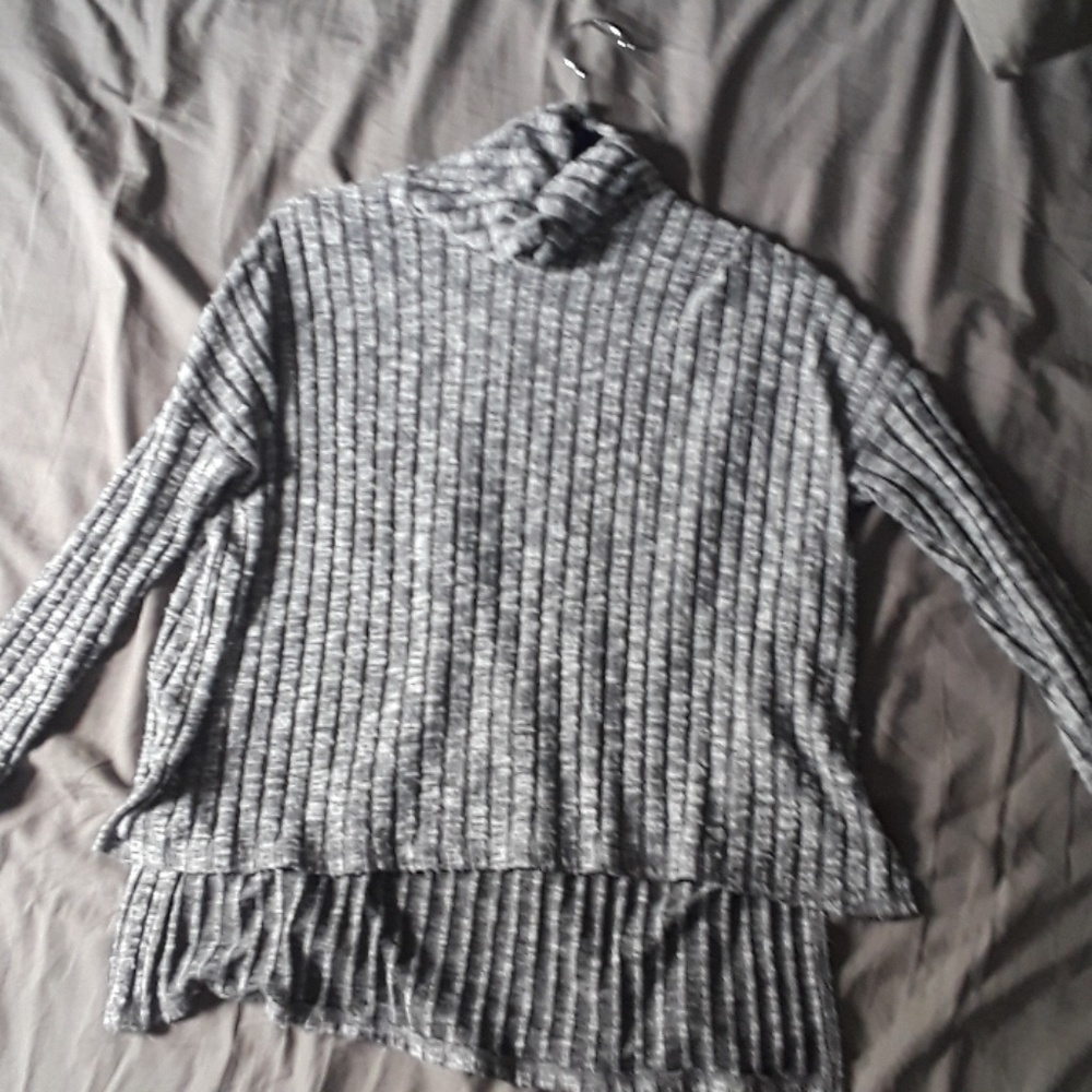 American Eagle ribbed turtleneck sweater